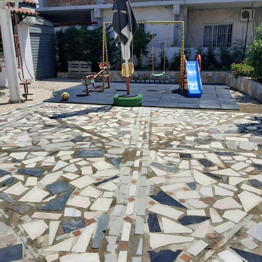 Villas Apartments Shahaj Vlorë 外观 照片