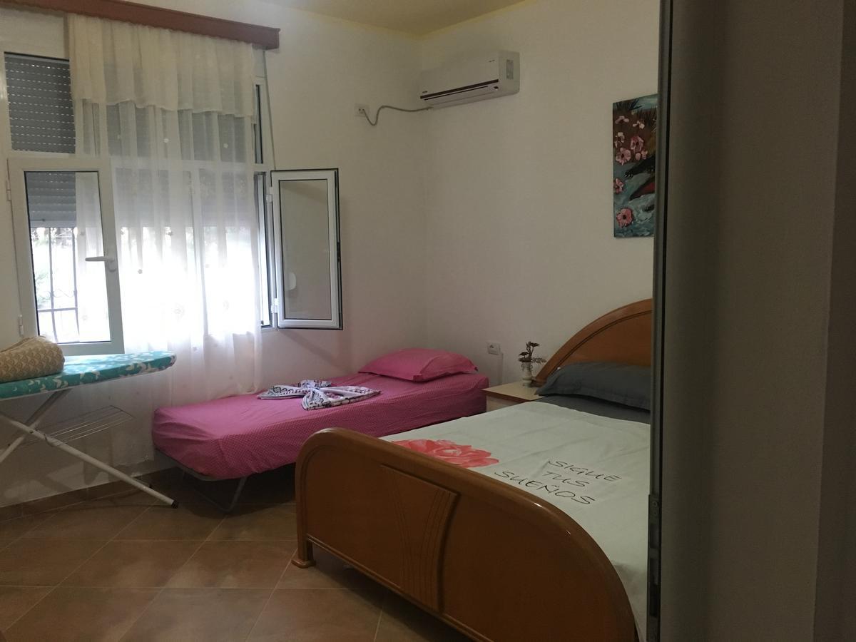 Villas Apartments Shahaj Vlorë 外观 照片