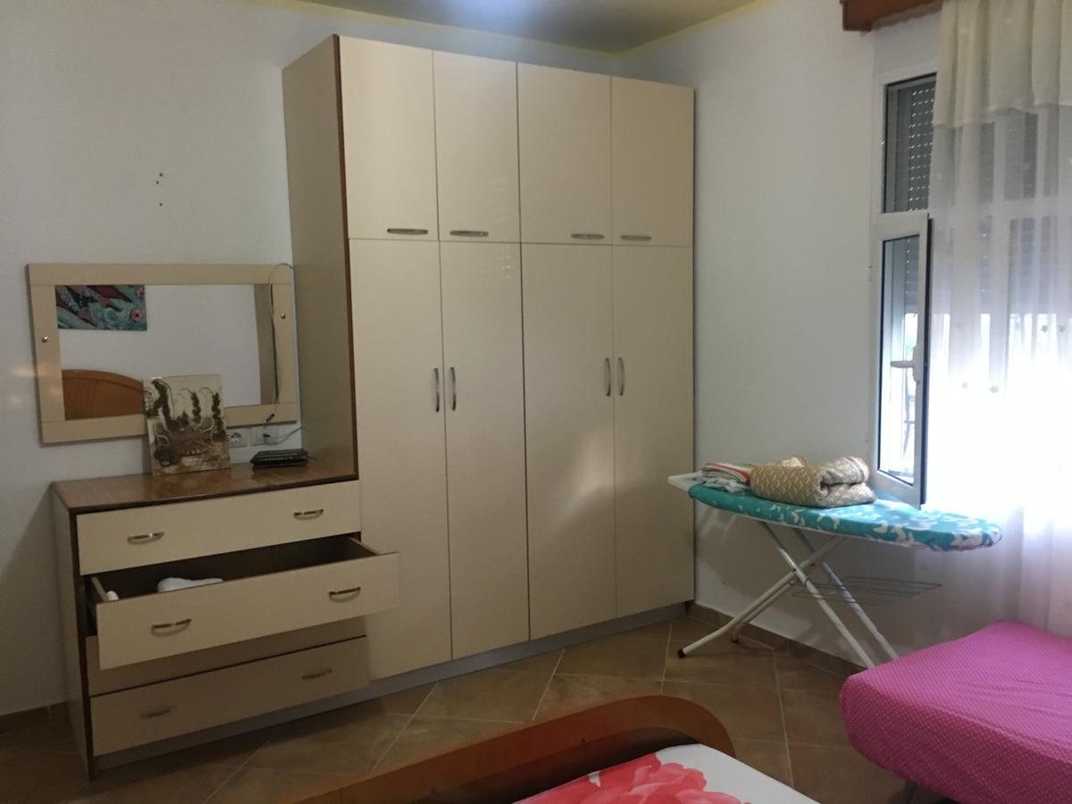 Villas Apartments Shahaj Vlorë 外观 照片