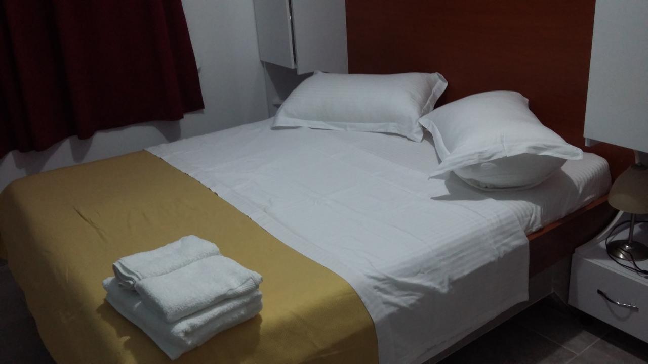 Villas Apartments Shahaj Vlorë 外观 照片