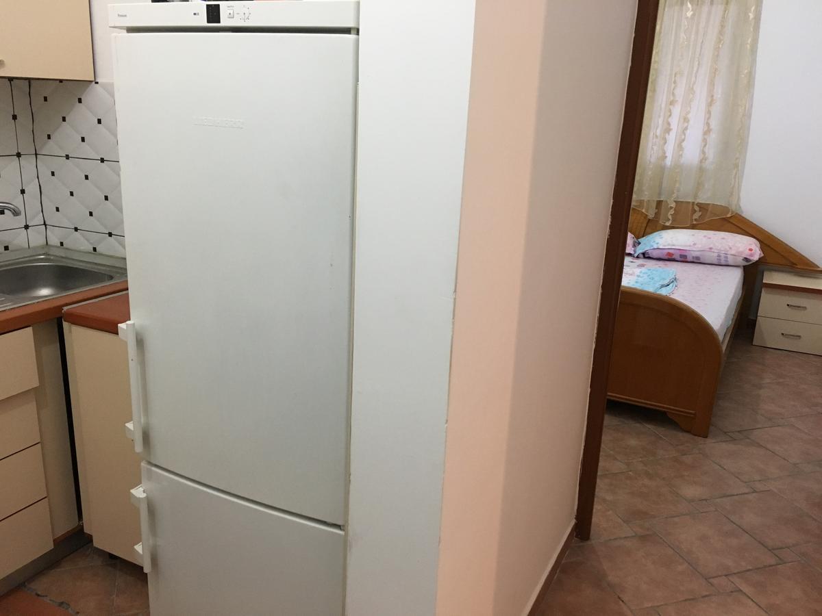 Villas Apartments Shahaj Vlorë 外观 照片